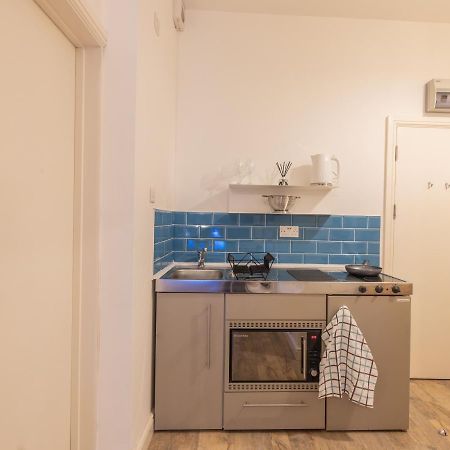Cosy Modern Apartment, Grand Victorian Building, 5 Mins To Coventry City Centre Kültér fotó