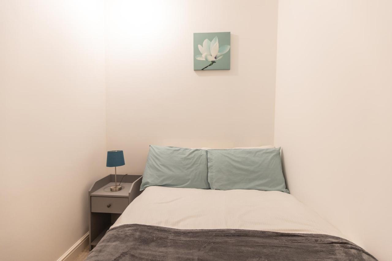 Cosy Modern Apartment, Grand Victorian Building, 5 Mins To Coventry City Centre Kültér fotó
